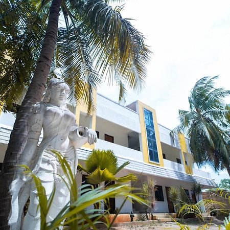 Hotel Dwaraka Residency Mahabalipuram Exterior foto