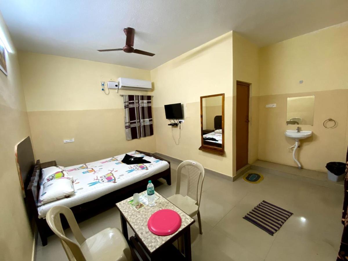 Hotel Dwaraka Residency Mahabalipuram Exterior foto