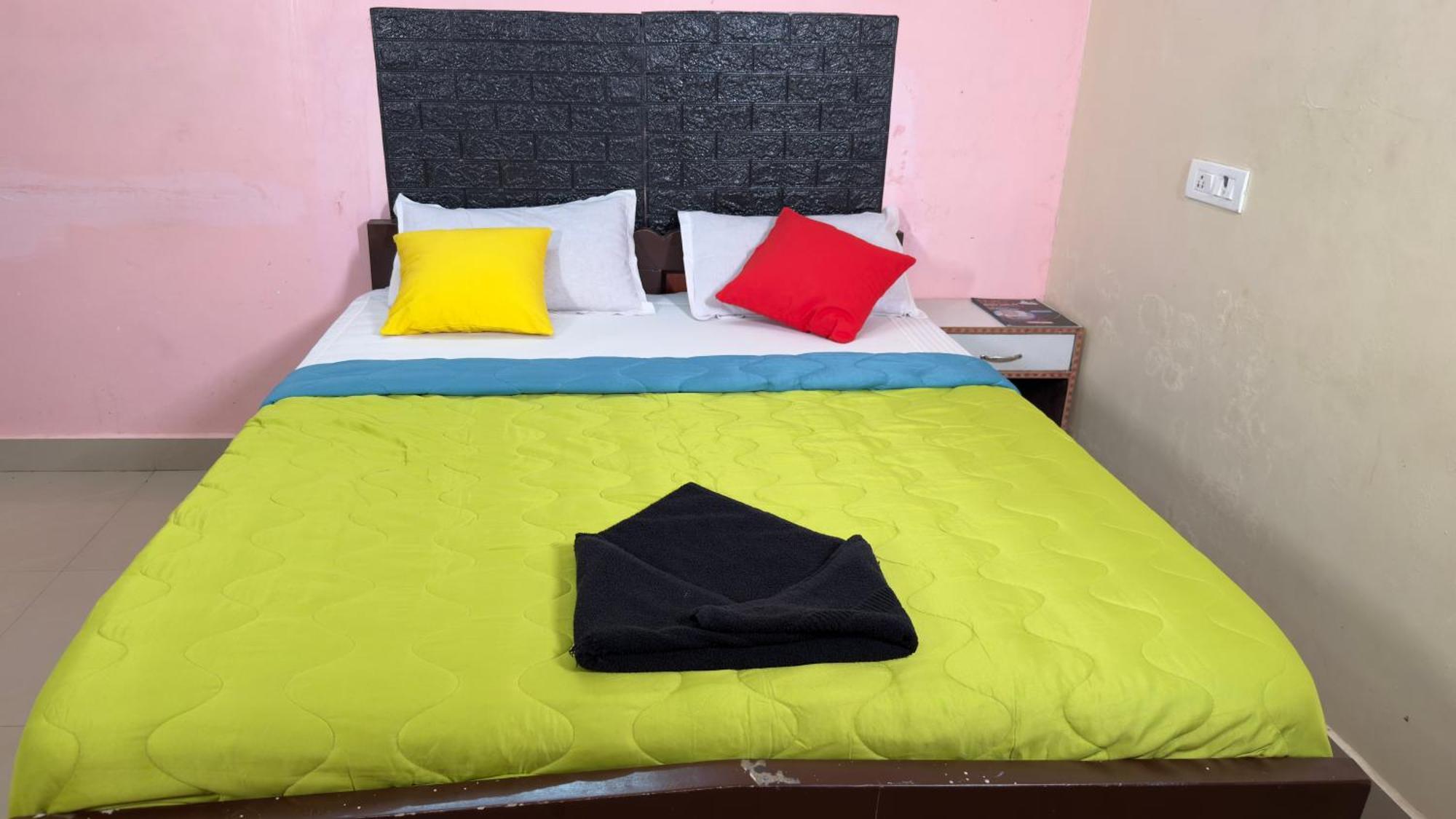 Hotel Dwaraka Residency Mahabalipuram Exterior foto