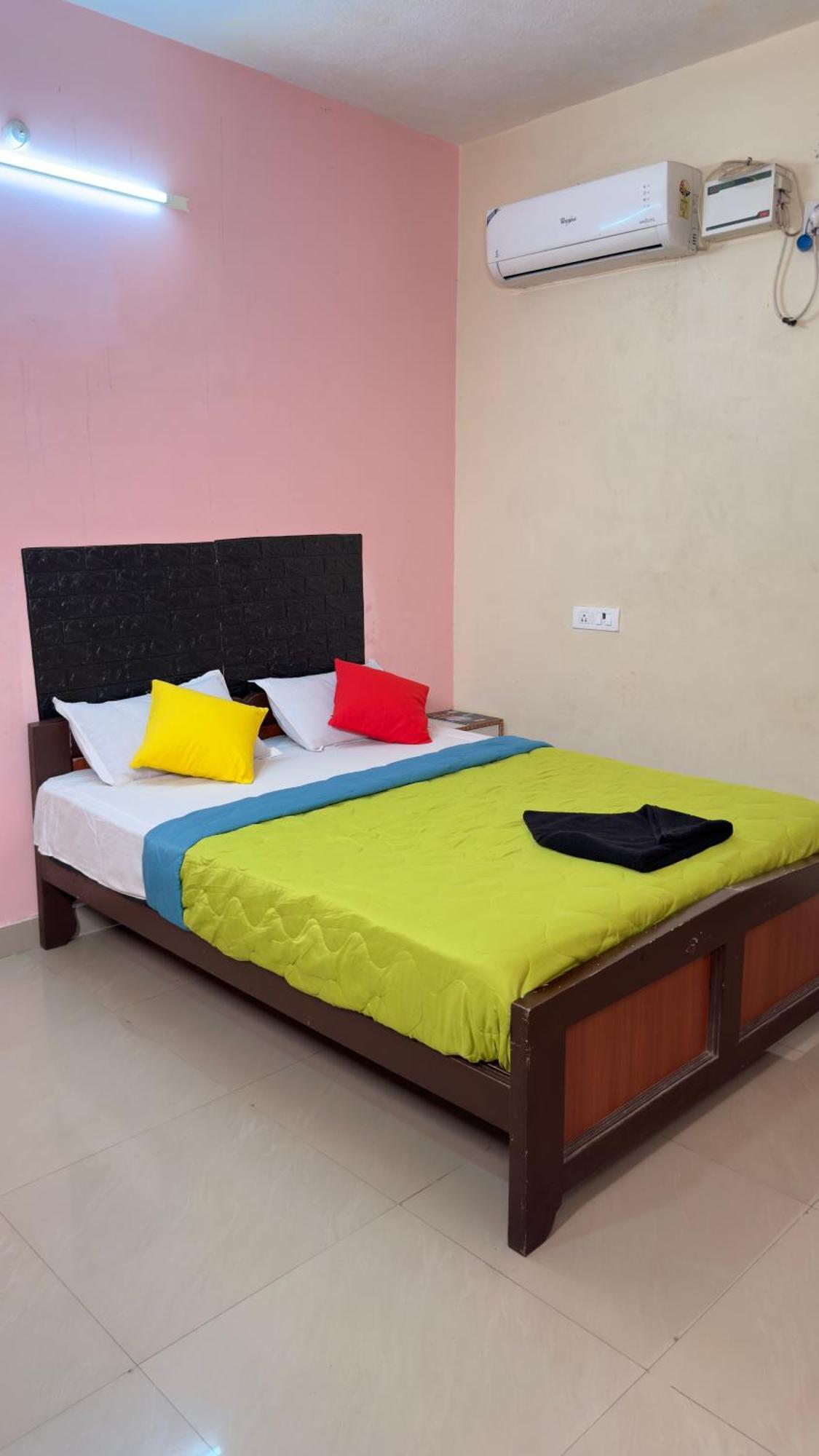 Hotel Dwaraka Residency Mahabalipuram Exterior foto