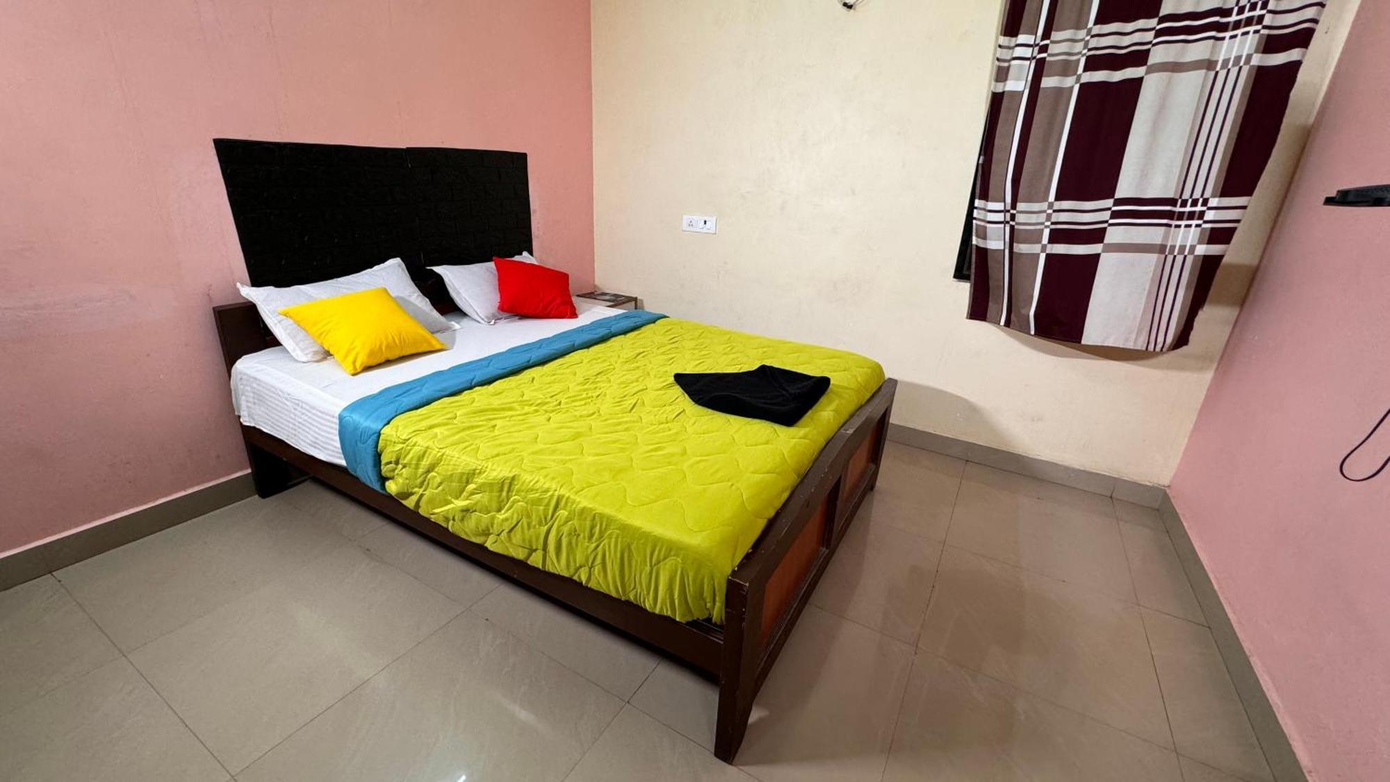 Hotel Dwaraka Residency Mahabalipuram Exterior foto